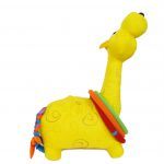 Girafa com argolas pequenas